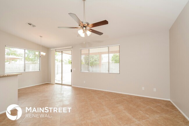 13485 W Statler St Surprise, AZ 85374 photo 3
