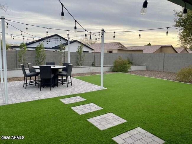 3101 W Louise Dr Phoenix, AZ 85027 photo 3