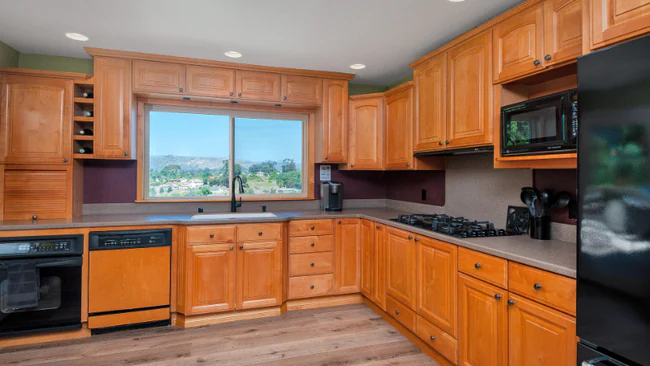 1527 Calavo Dr Escondido, CA 92026 photo 5