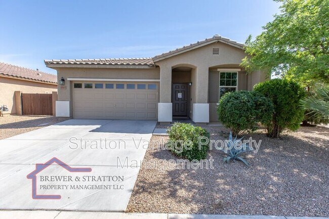 42607 W Centennial Ct Maricopa, AZ 85138 photo 2