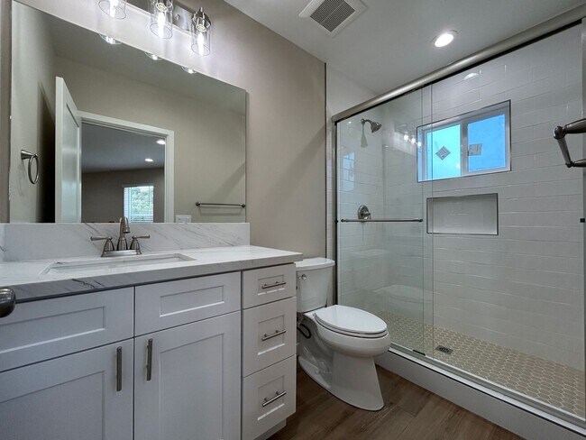 5978 Baja Dr San Diego, CA 92115 photo 4