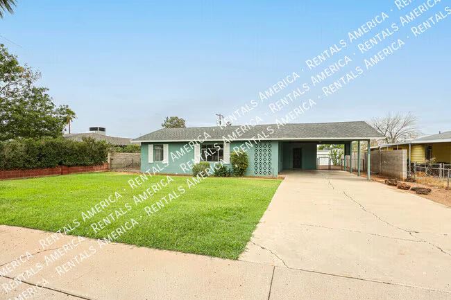 1723 W Indianola Ave photo 5