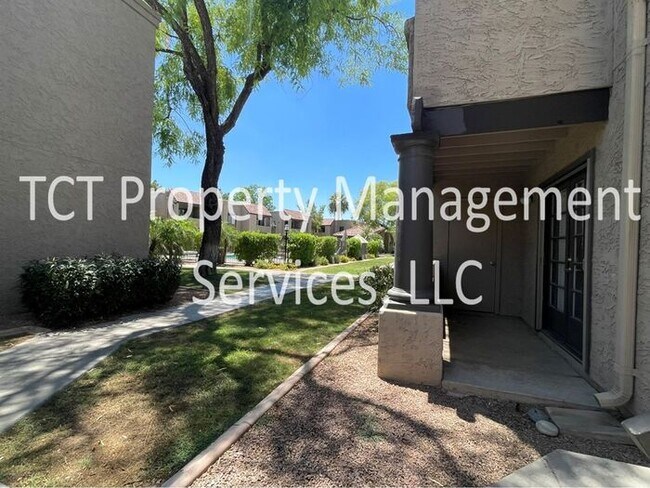 5995 N 78th St Scottsdale, AZ 85250 photo 2