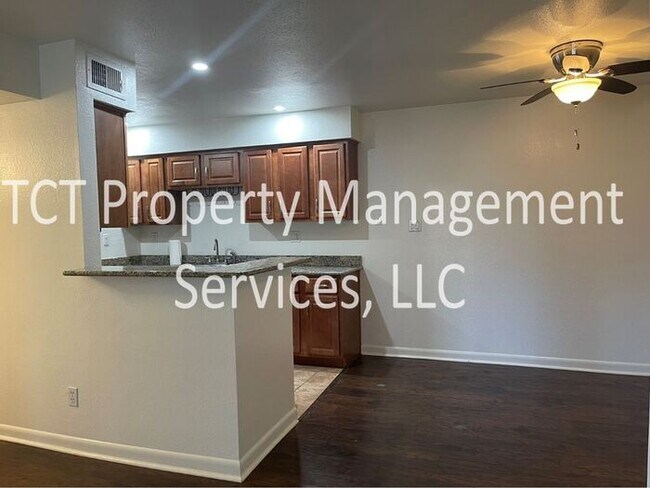 5995 N 78th St Scottsdale, AZ 85250 photo 4