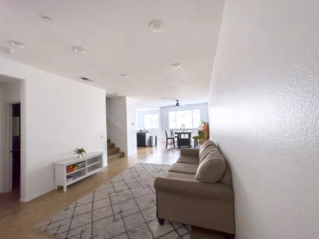 10106 Little Leaf Ln Santee, CA 92071 photo 4