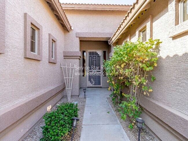 17797 W Desert View Ln Goodyear, AZ 85338 photo 3