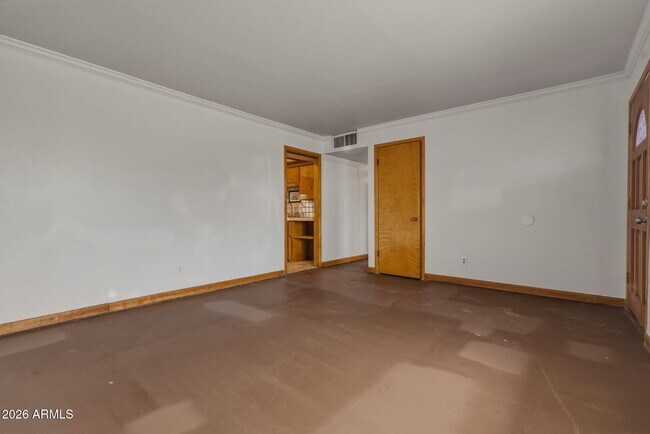 3636 W Keim Dr Phoenix, AZ 85019 photo 4