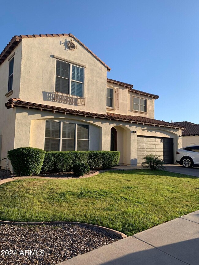 2219 E Wisteria Dr Chandler, AZ 85286 photo 2