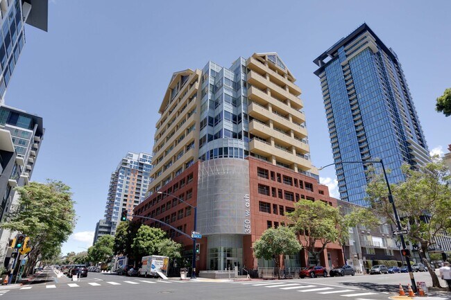 350 W Ash St San Diego, CA 92101