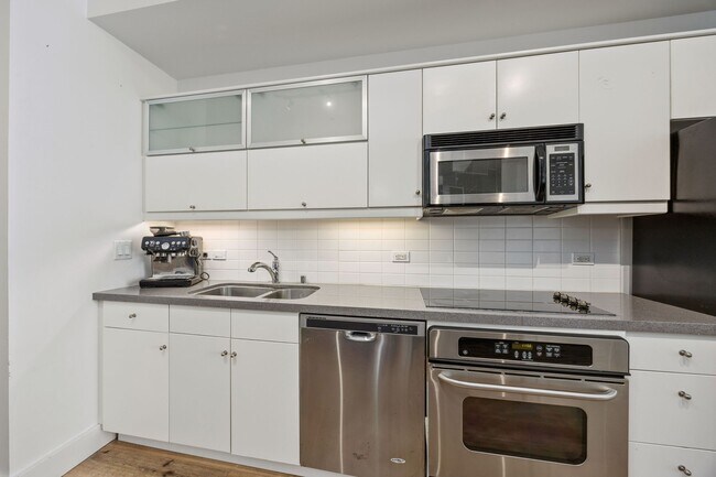 350 W Ash St San Diego, CA 92101 photo 5