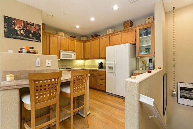 9216 Piatto Ln San Diego, CA 92108 photo 4