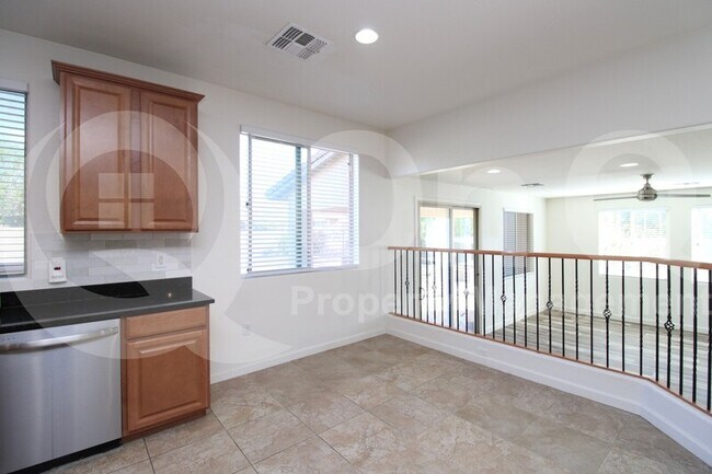 4489 S Watauga Dr Gilbert, AZ 85297 photo 5