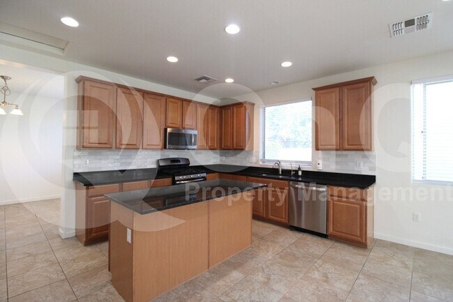4489 S Watauga Dr Gilbert, AZ 85297 photo 2