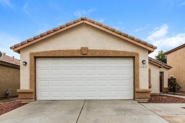 12621 W Bloomfield Rd