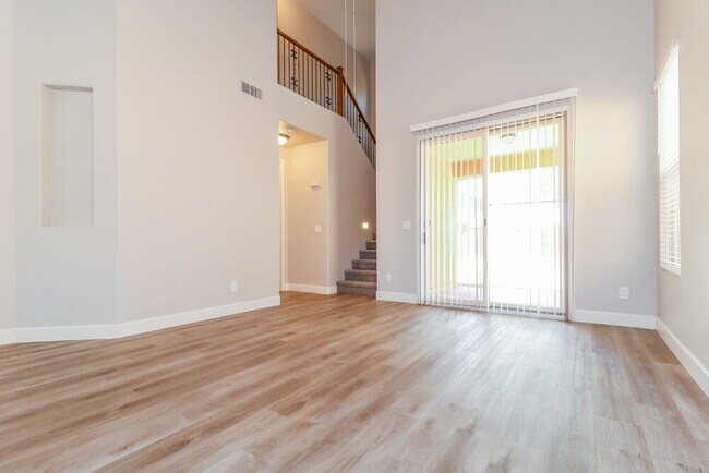 6512 S 49th Dr Phoenix, AZ 85339 photo 5