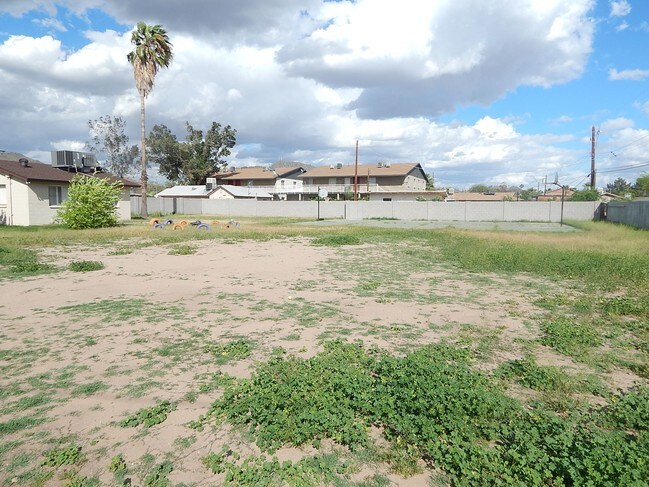 1719-1733 W Mountain View Rd Phoenix, AZ 85021 photo 5
