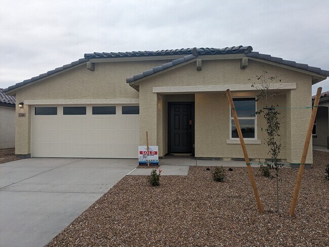 1346 W Toltec Dr photo 3