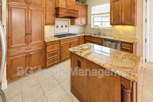 1240 Sonata Dr Vallejo, CA 94591 photo 4