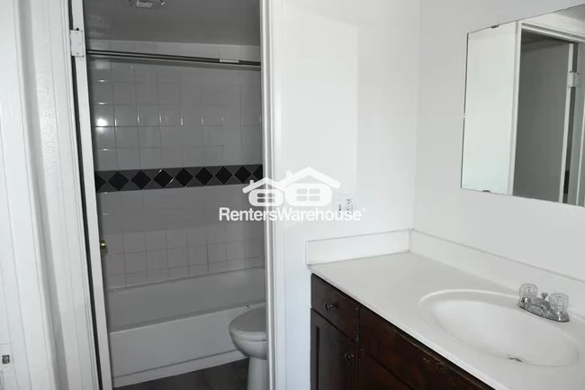 1733 E Cambridge Ave Phoenix, AZ 85006 photo 5