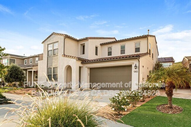 983 Camino Levante Chula Vista, CA 91913 photo 2