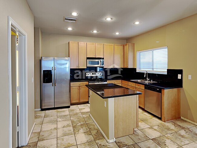 8462 E Lindner Ave Mesa, AZ 85209 photo 3