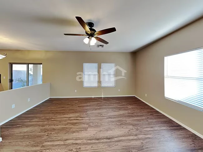 8462 E Lindner Ave Mesa, AZ 85209 photo 5