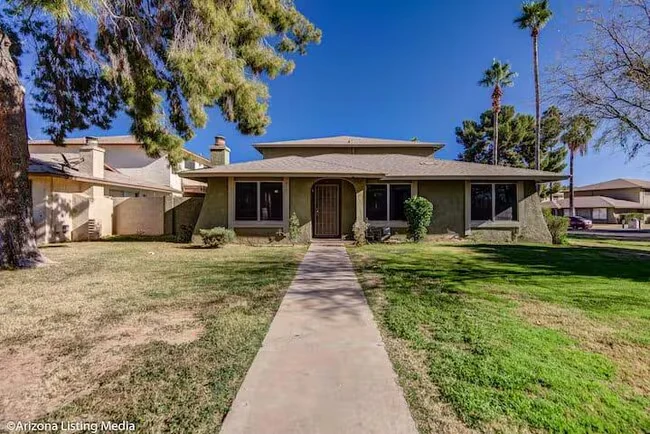 8101 N 33rd Dr Phoenix, AZ 85051 photo 3