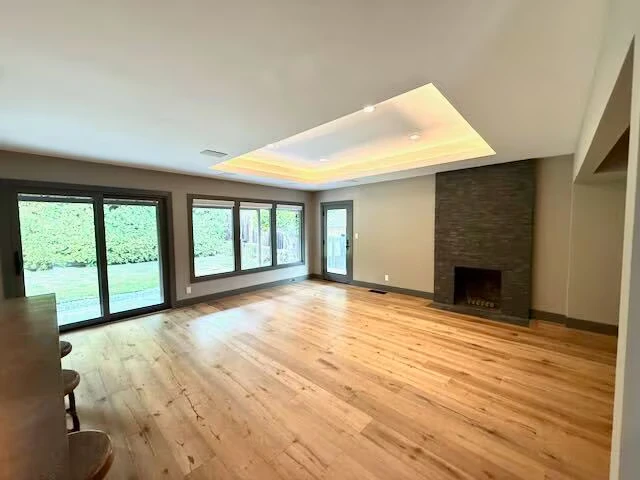 2594 Roosevelt Ave Redwood City, CA 94061 photo 2