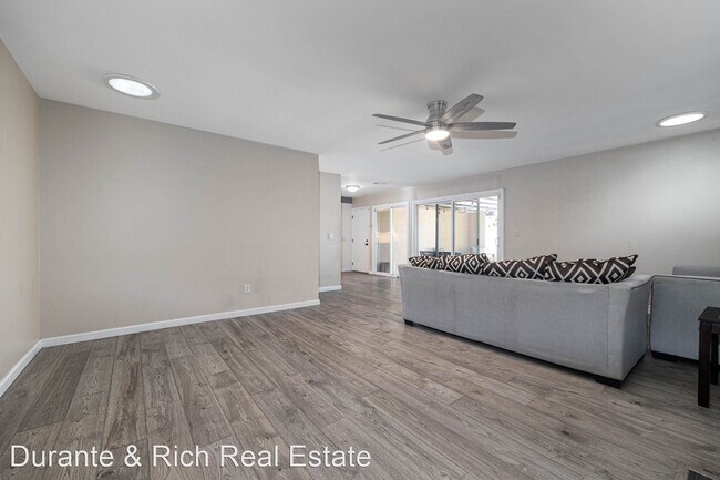4108 Collwood Ln San Diego, CA 92115 photo 3