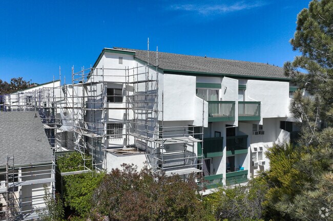 Bayho Condominiums photo 3