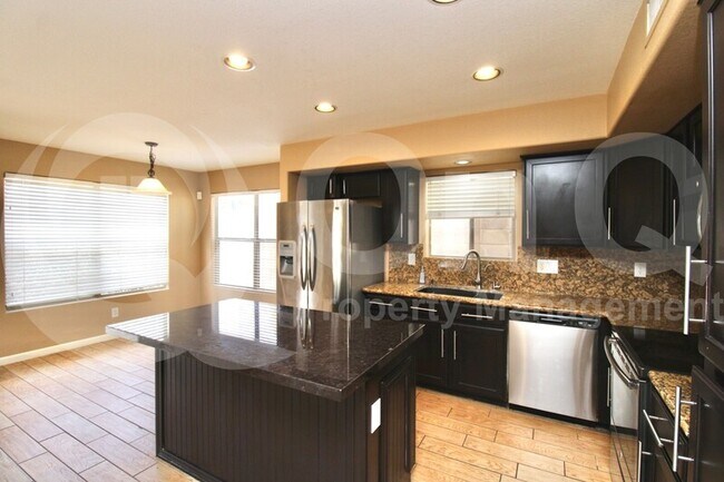 20906 N 38th St Phoenix, AZ 85050 photo 4