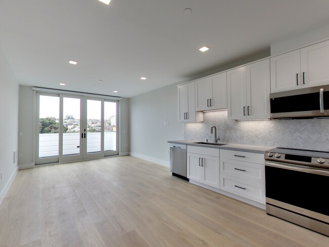 635 Fulton St San Francisco, CA 94102