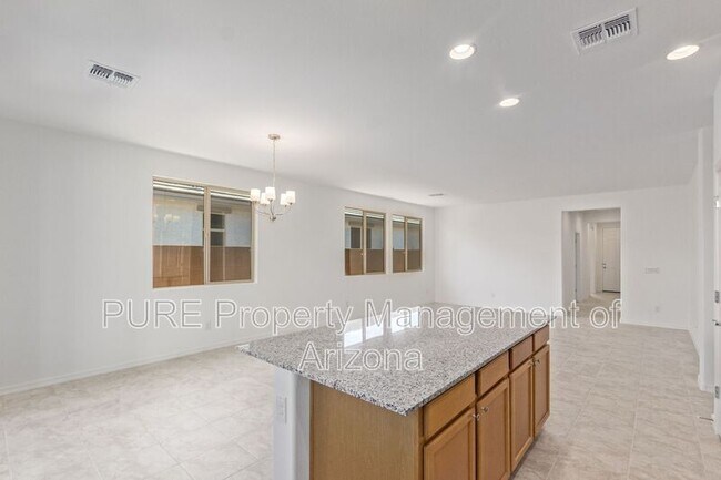 14452 W Calle Lejos Sun City West, AZ 85387 photo 4