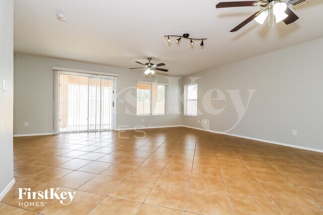 1167 S 225th Ln Buckeye, AZ 85326 photo 4