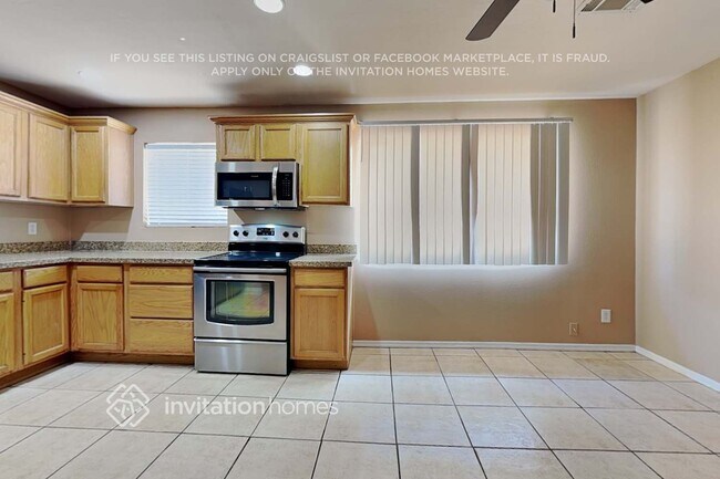 18042 N Villa Rita Dr Phoenix, AZ 85032 photo 4