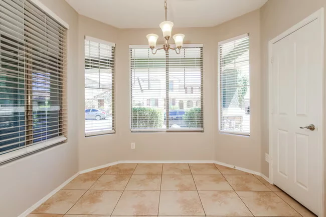 23851 W Gibson Ln Buckeye, AZ 85326 photo 5