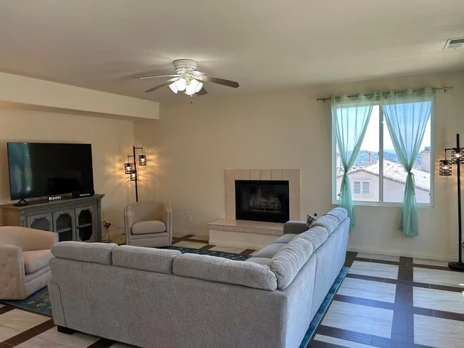 1651 Daybreak Pl Escondido, CA 92027 photo 5
