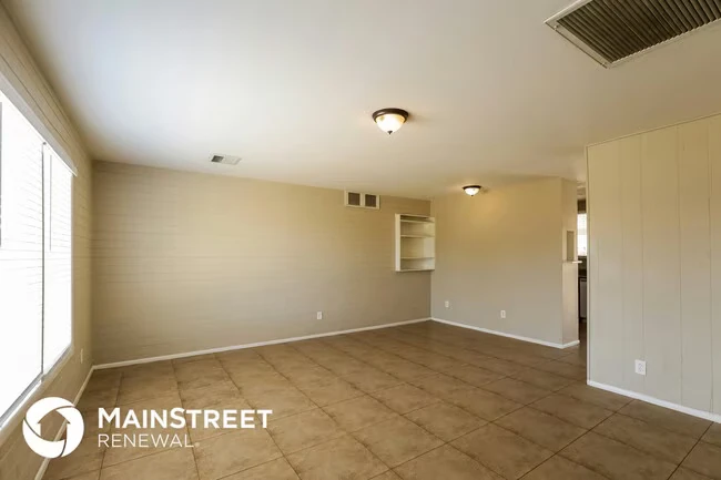 3133 W Marshall Ave Phoenix, AZ 85017 photo 3