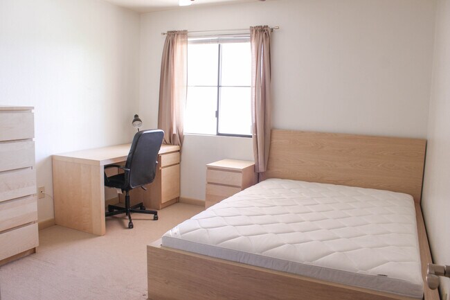 1005 E 8th St Tempe, AZ 85281 photo 4