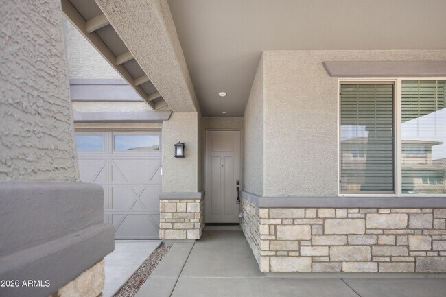 13415 W Eagle Feather Rd Peoria, AZ 85383 photo 3