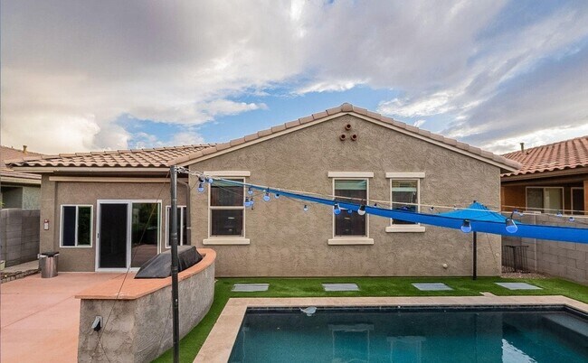10381 W Alyssa Ln Peoria, AZ 85383 photo 5