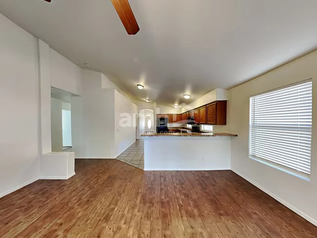 1303 N Balboa Dr Gilbert, AZ 85234 photo 5