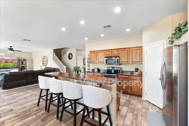 10600 W Alex Ave Peoria, AZ 85382 photo 3