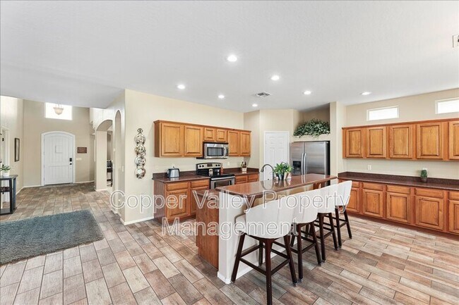 10600 W Alex Ave Peoria, AZ 85382 photo 2