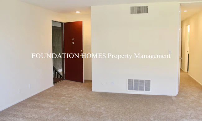 80 Surrey Ln San Rafael, CA 94903 photo 3