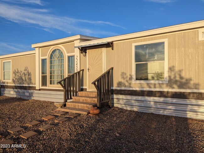 22455 N Royd Rd Florence, AZ 85132 photo 2