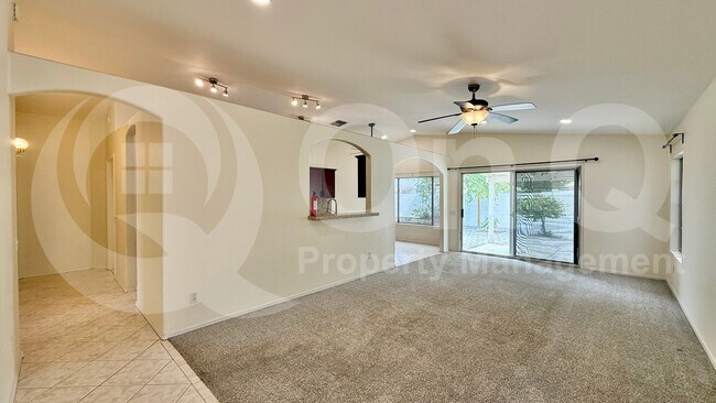 157 W Moore Ave Gilbert, AZ 85233 photo 5
