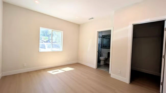 102 Loma Vista Ct Los Gatos, CA 95032 photo 4