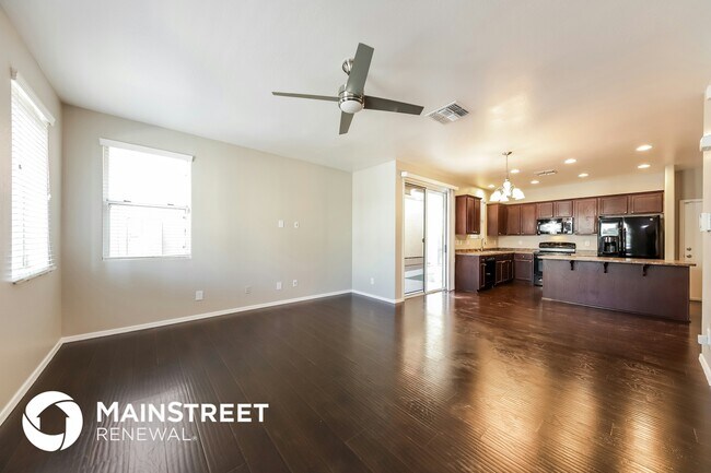 5411 W Illini St Phoenix, AZ 85043 photo 4