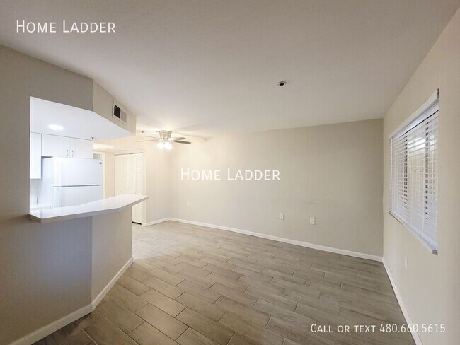 12221 W Bell Rd Surprise, AZ 85378 photo 2